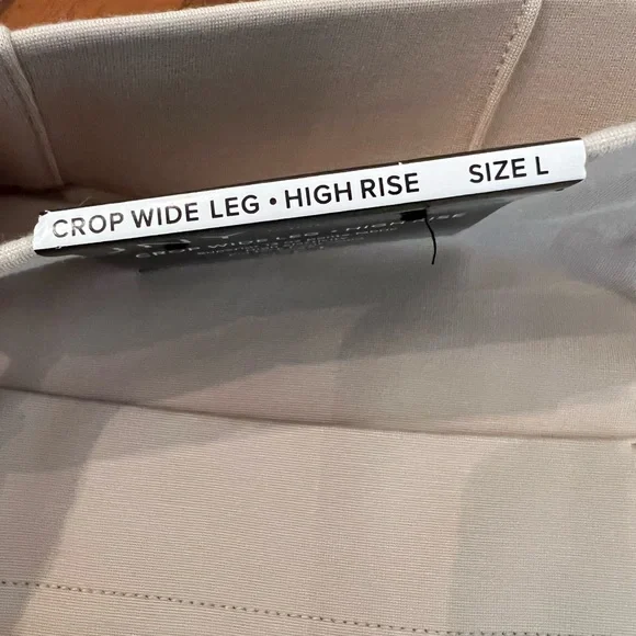 JNY Jones New York Light Tan Crop Wide Leg Pants - Size L - Picture 6 of 10